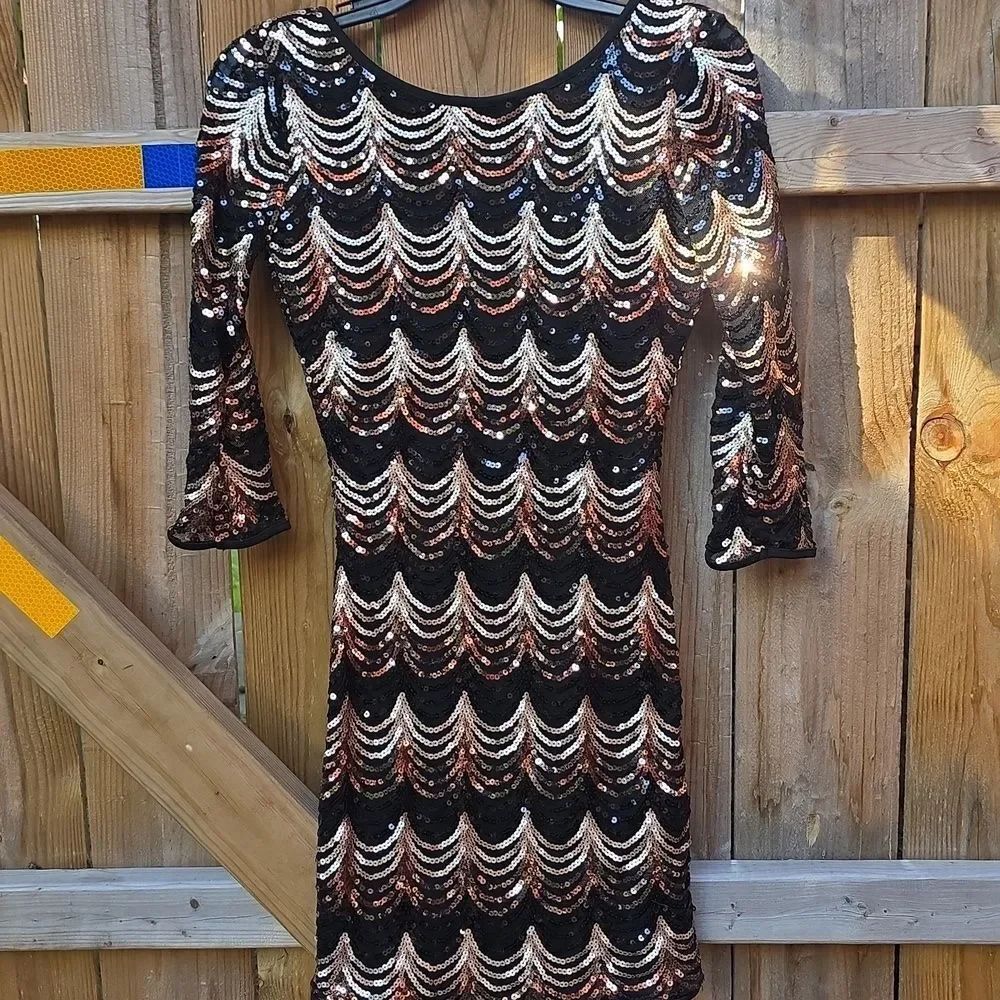 Privy Black and Gold Sequin Long Sleeve Dress